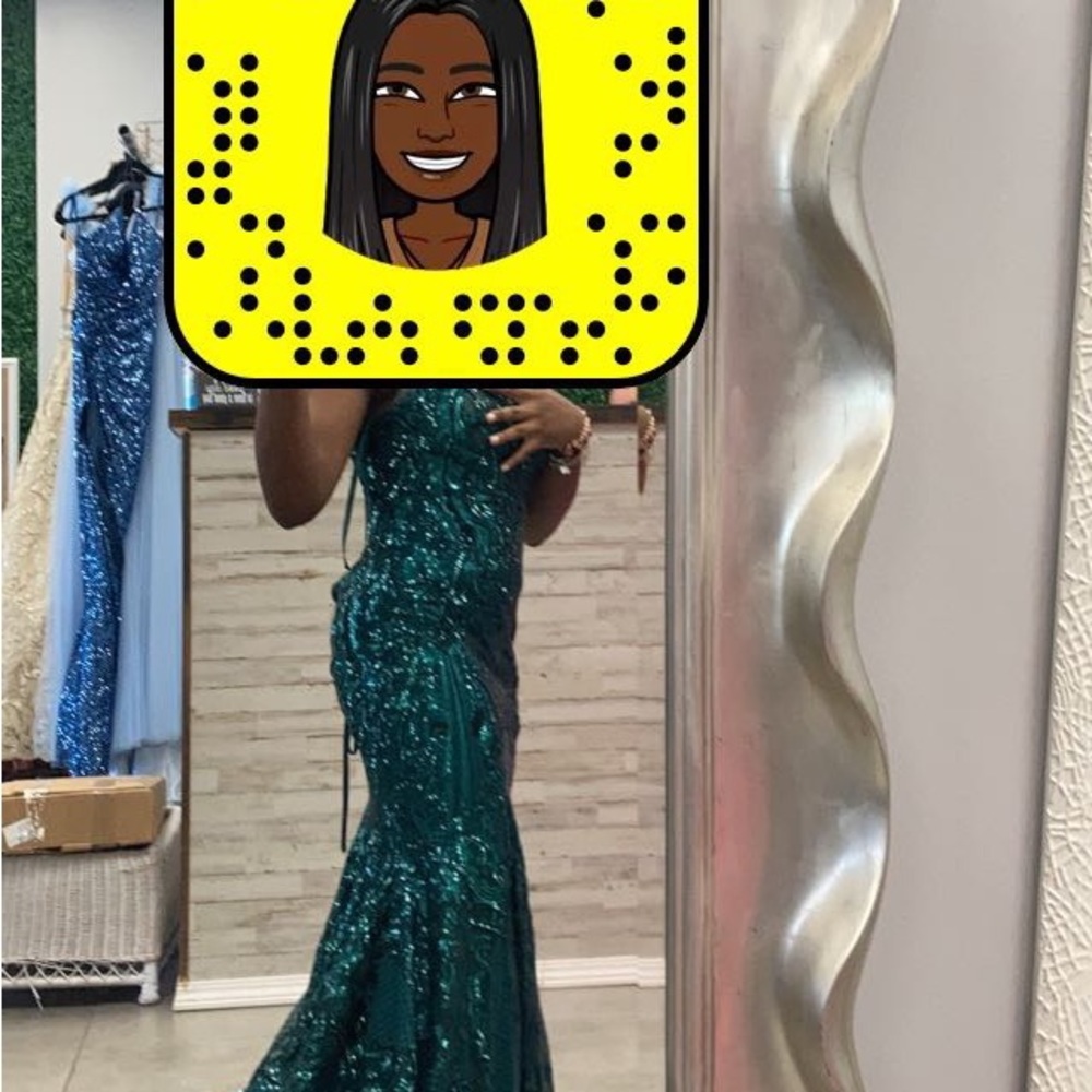 Prom Dress - Picture 2 of 2